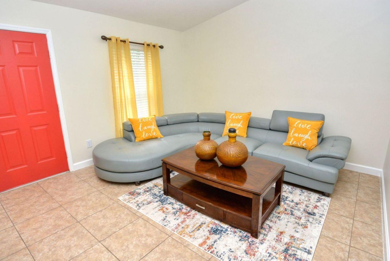 220 W Arbor Avenue, Port Saint Lucie, FL 34952 Photo