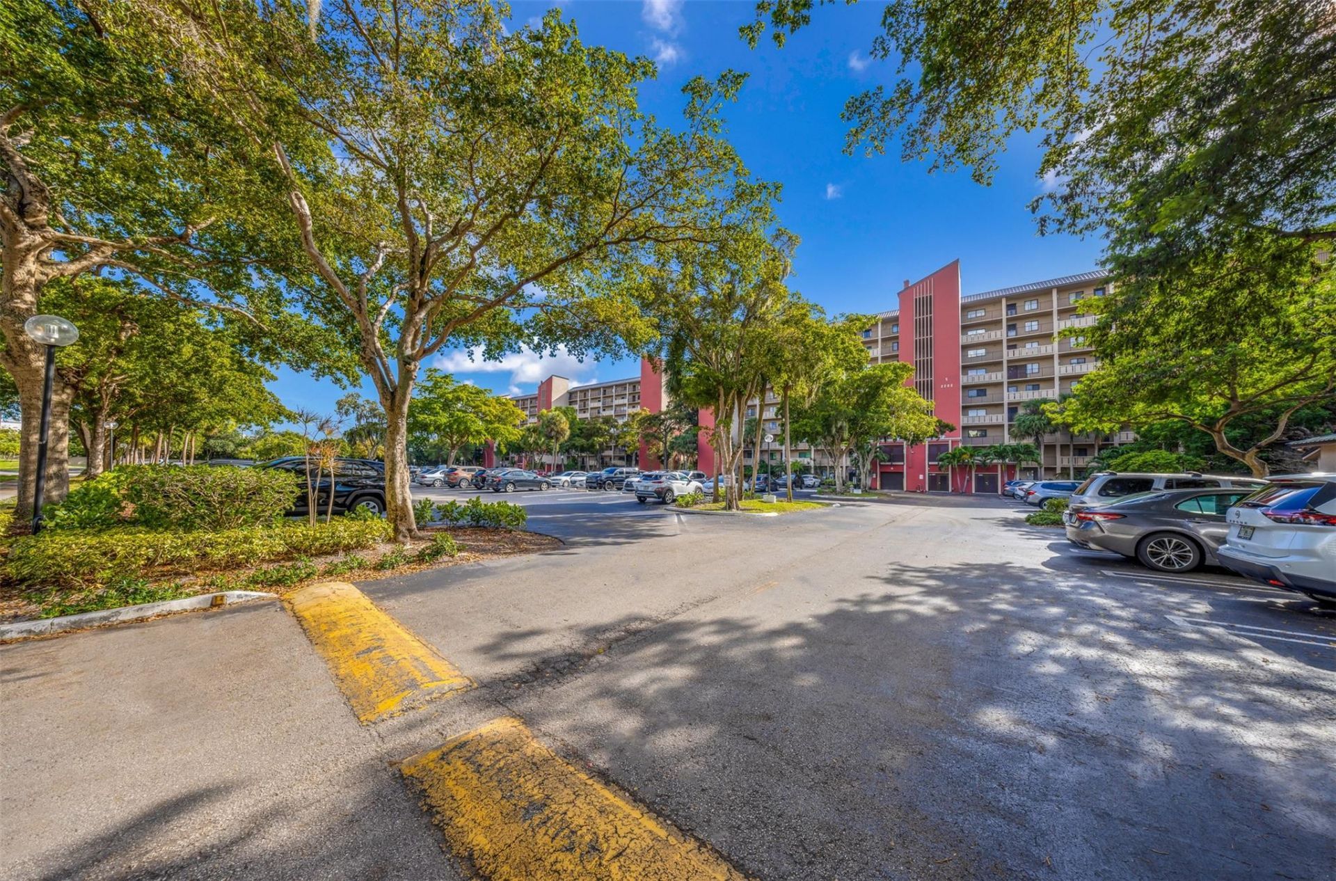 2202 S Cypress Bend Drive, Unit 207, Pompano Beach, FL 33069 Photo