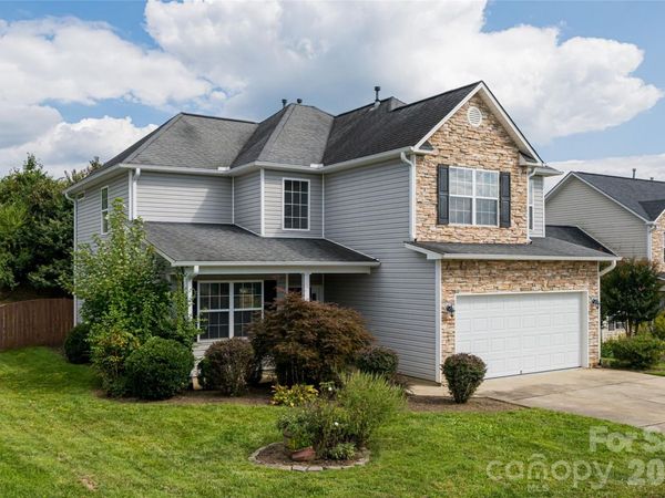 163 Yadkin Road, Fletcher, NC 28732