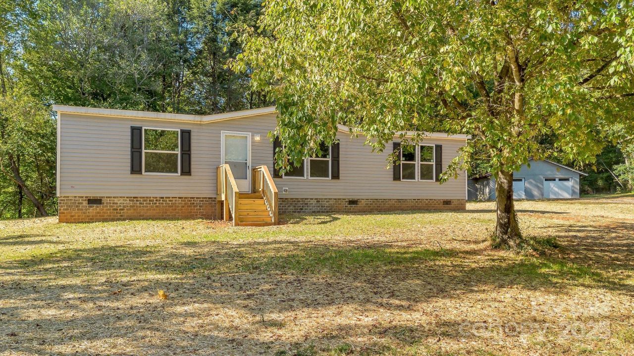 324 Center Lane, Thurmond, NC 28683 Main Photo