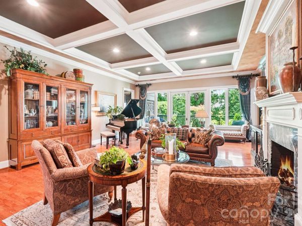 229 N Church Street, Unit 401, Charlotte, NC 28202