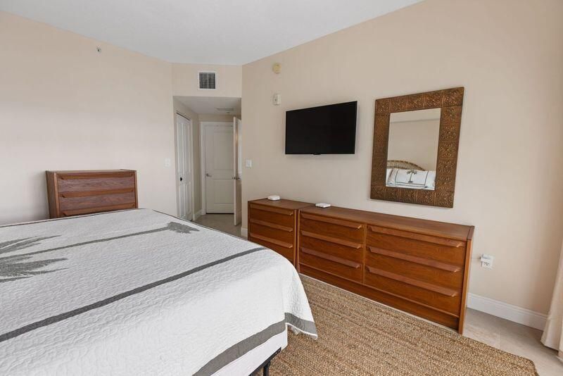 275 NW Flagler Avenue, Unit 205, Stuart, FL 34994 Photo