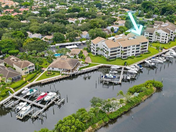 811 Oak Harbour Drive, Juno Beach, FL 33408