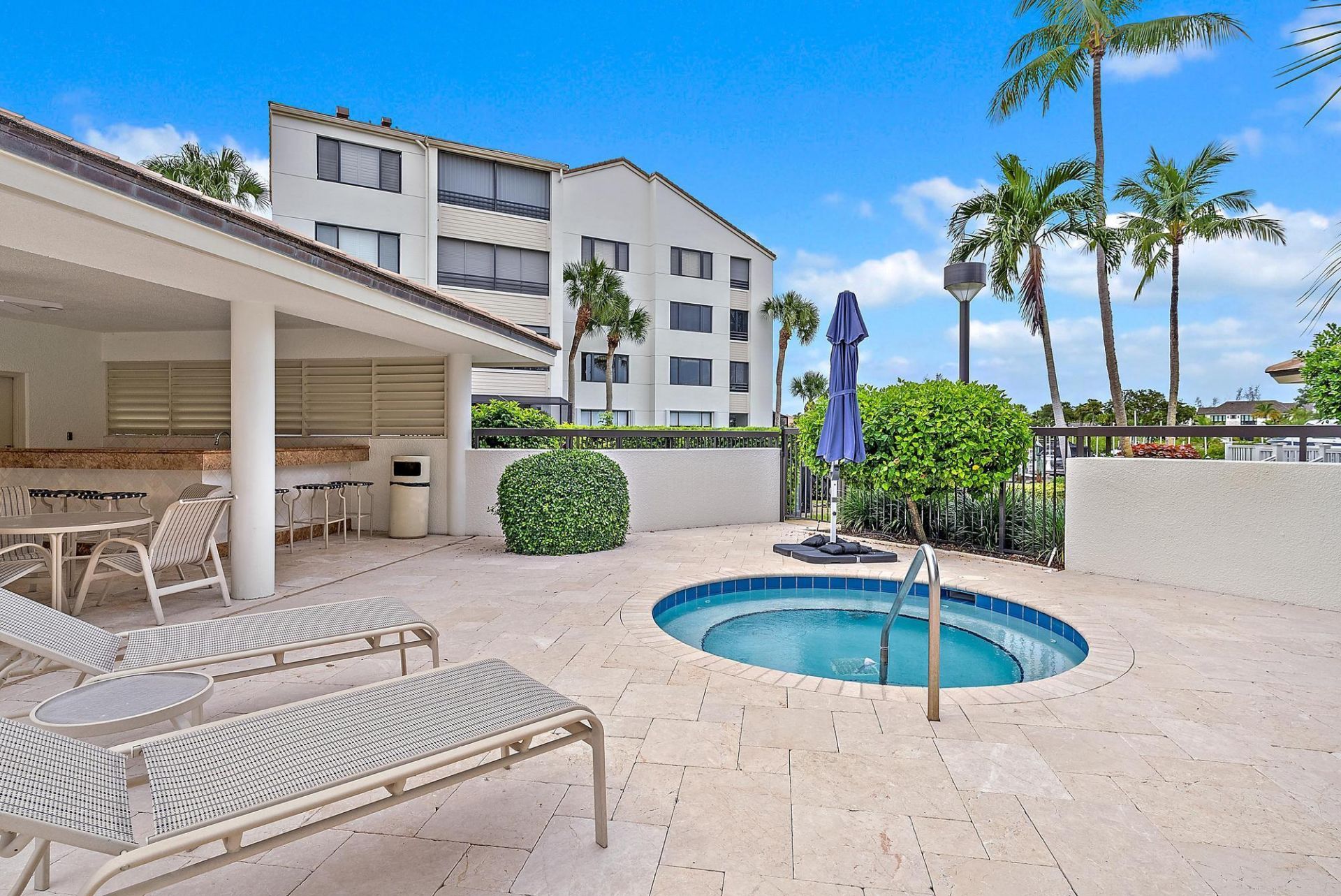 811 Oak Harbour Drive, Juno Beach, FL 33408 Photo