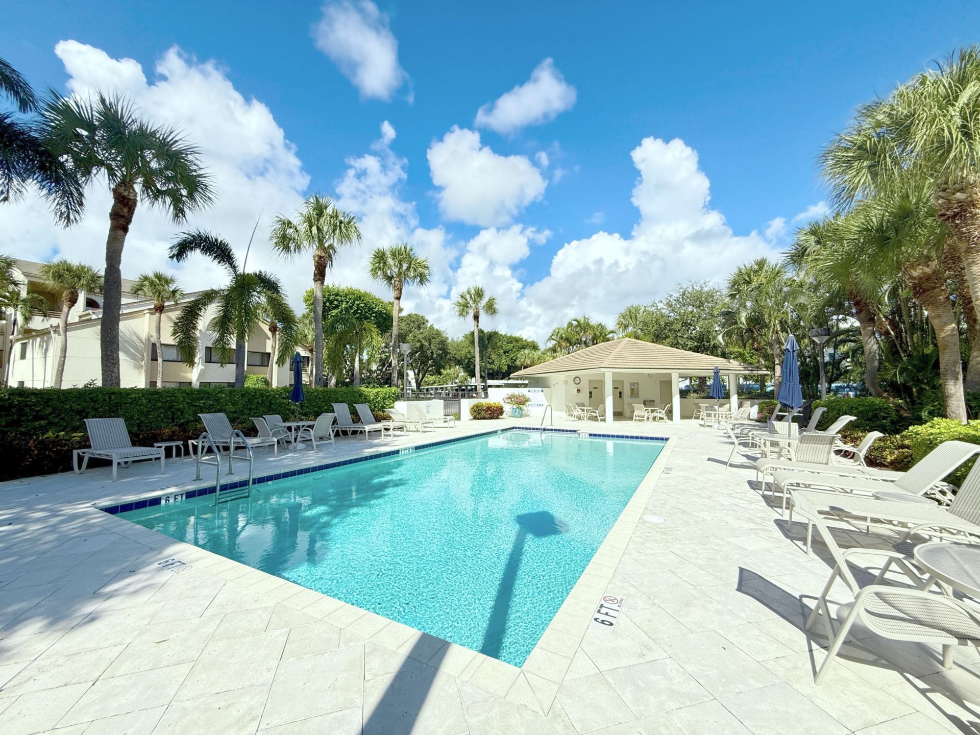 811 Oak Harbour Drive, Juno Beach, FL 33408 Photo