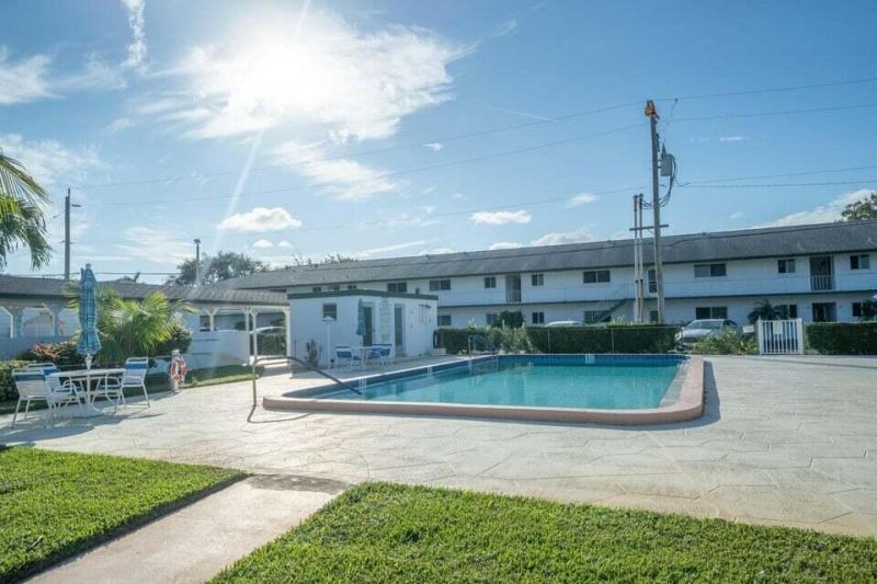 2 Garden Street, Unit 107m, Tequesta, FL 33469 Photo