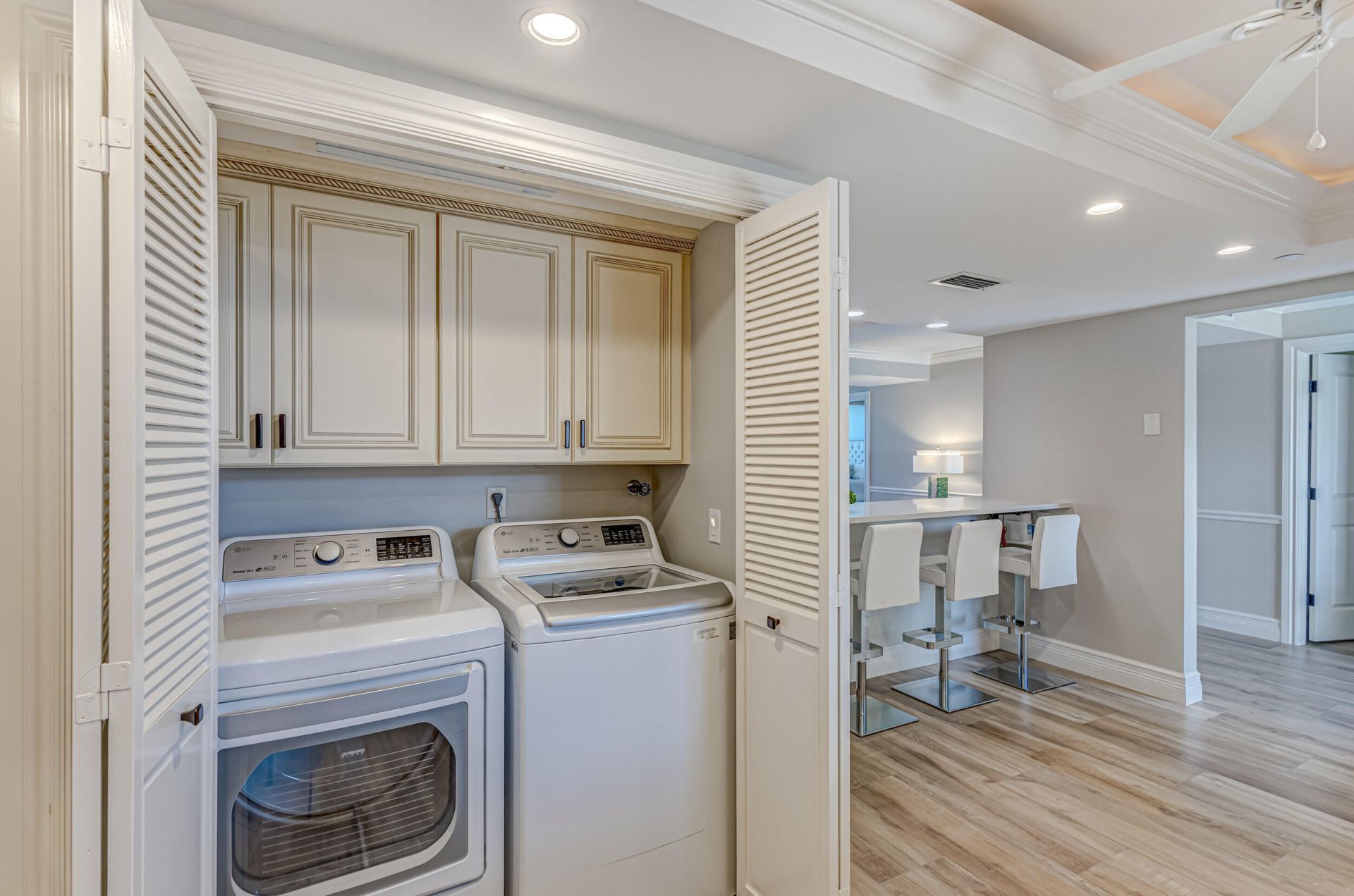 400 Beach Road, Unit 702, Tequesta, FL 33469 Photo