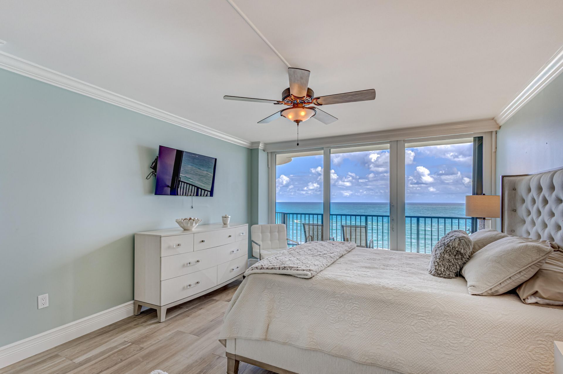 400 Beach Road, Unit 702, Tequesta, FL 33469 Photo