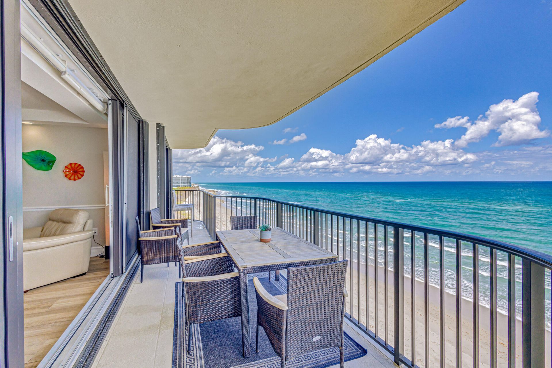 400 Beach Road, Unit 702, Tequesta, FL 33469 Photo