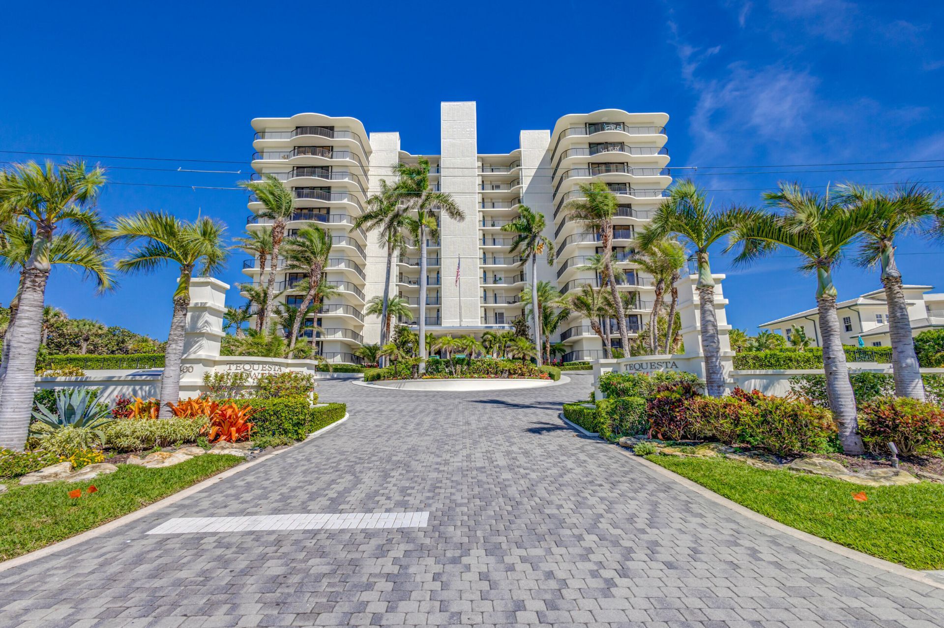 400 Beach Road, Unit 702, Tequesta, FL 33469 Photo