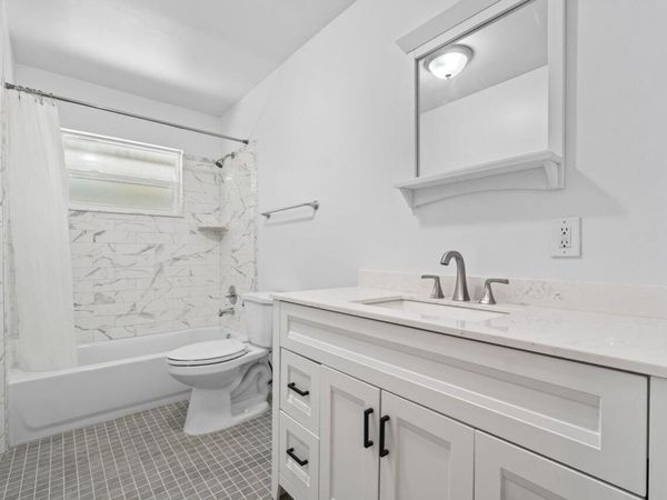 751 Hummingbird Way, Unit 7, North Palm Beach, FL 33408