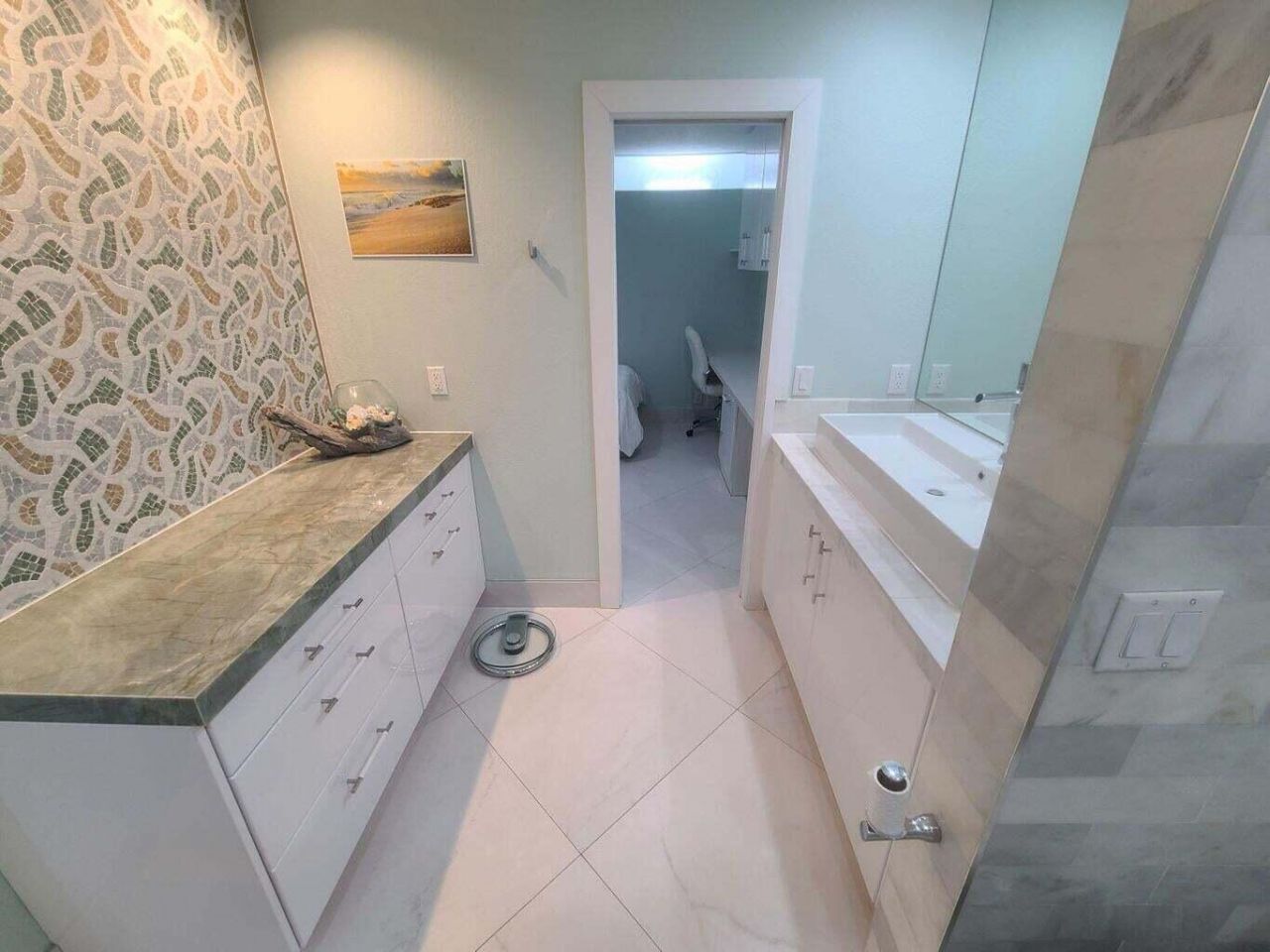 3851 N Ocean Boulevard, Unit 409, Gulf Stream, FL 33483 Photo