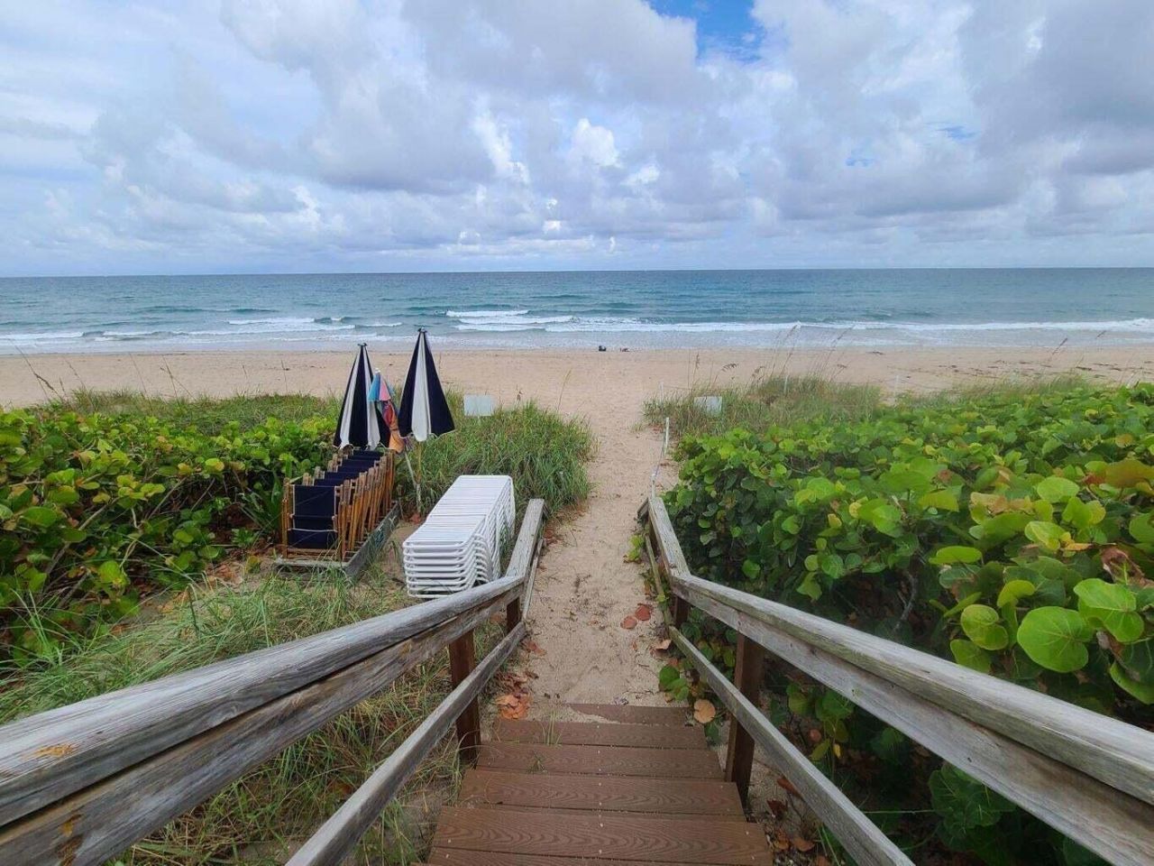 3851 N Ocean Boulevard, Unit 409, Gulf Stream, FL 33483 Photo