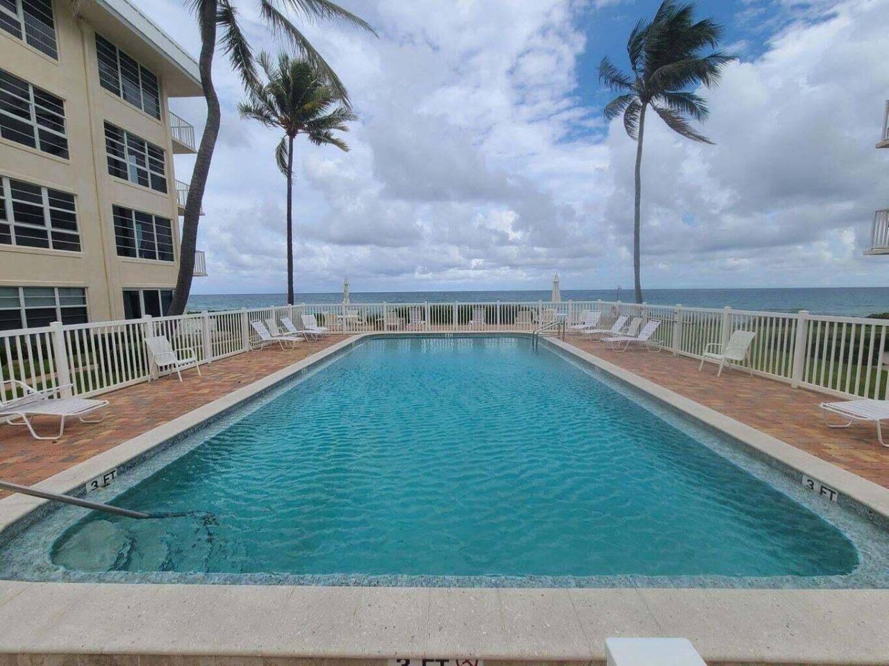 3851 N Ocean Boulevard, Unit 409, Gulf Stream, FL 33483 Photo