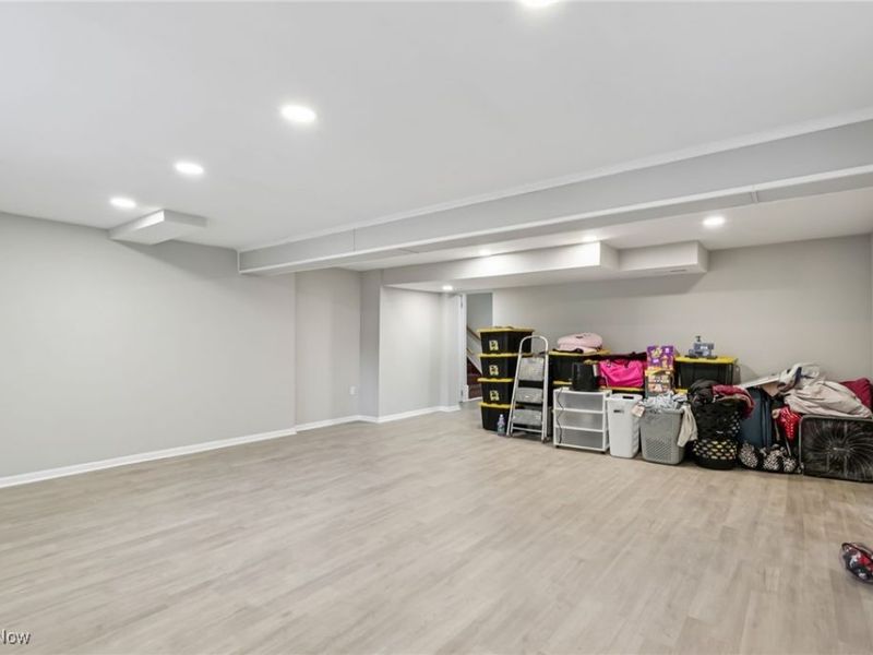 656 W Highland Avenue, Ravenna, OH 44266 Photo 32