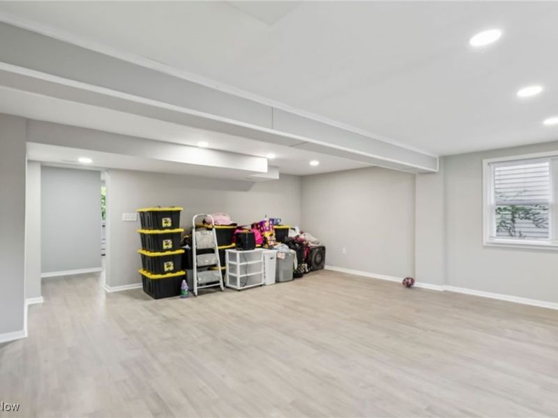 656 W Highland Avenue, Ravenna, OH 44266 Photo 33