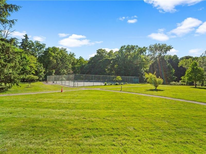 1 Bratenahl Place, Unit 711, Bratenahl, OH 44108 Photo 19