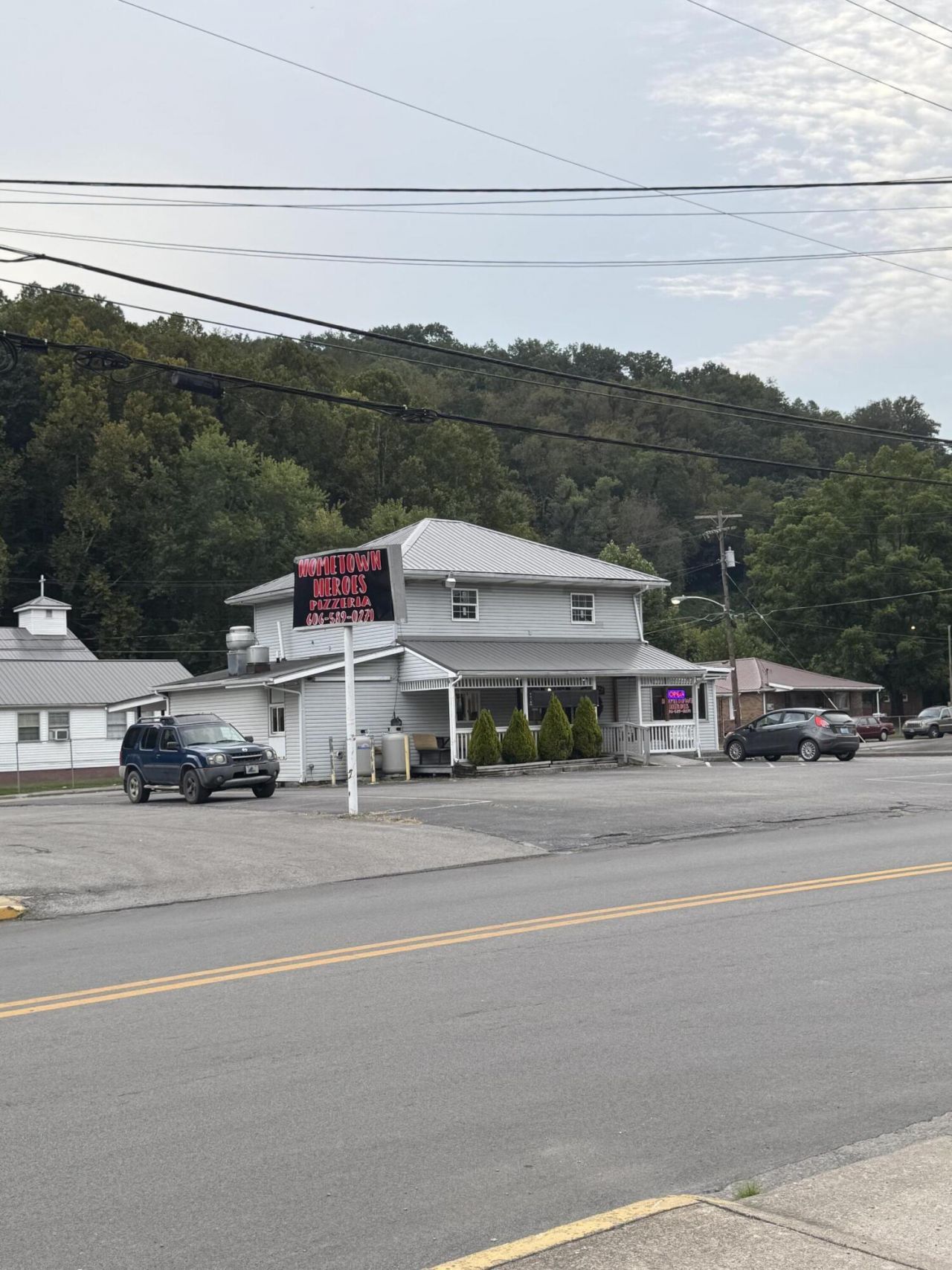 1611-1615 East Main Street, Cumberland, KY 40823