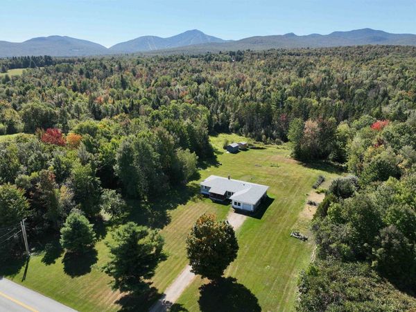 3041 Cross Road, Jay, VT 05859
