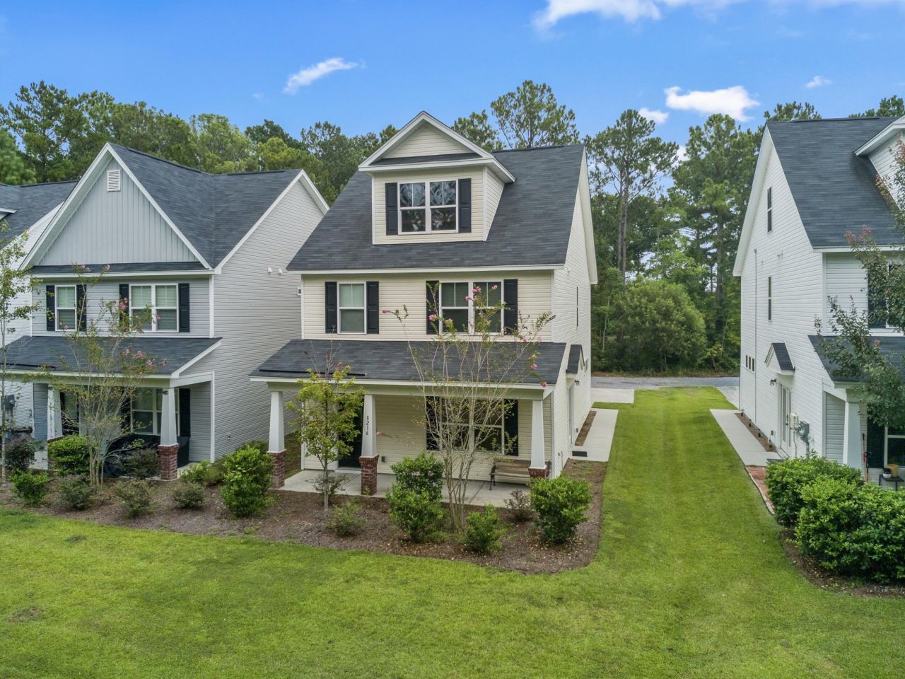 8216 S Antler Drive Photo 2