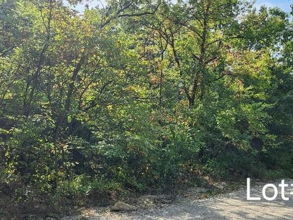 7515 Springcove Road, Lacygne, KS 66040