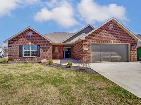 1137 Auburn Street, Troy, OH 45373