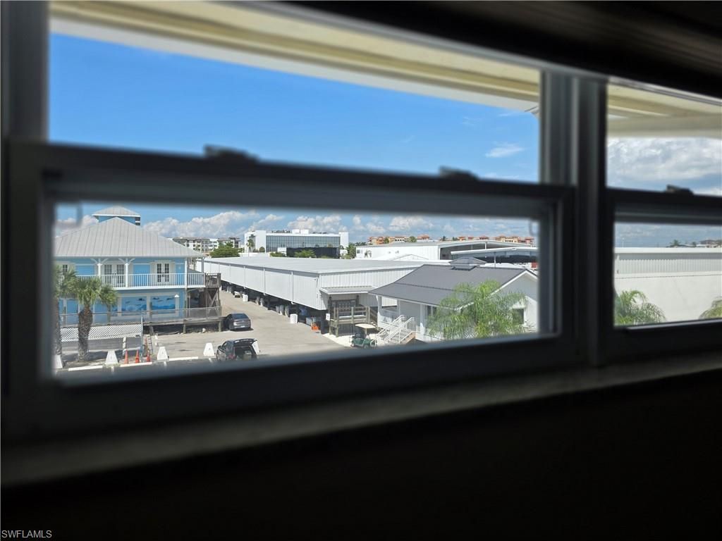 1100 8th Ave S, Unit 305A, Naples, FL 34102 Photo