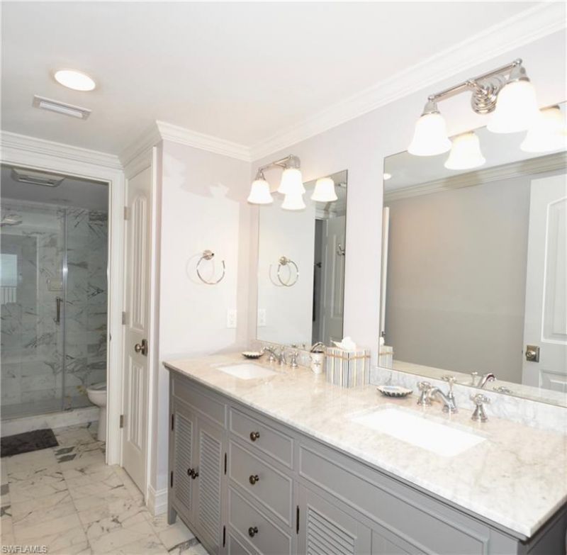 10851 Gulf Shore Dr, Unit 1402, Naples, FL 34108 Photo