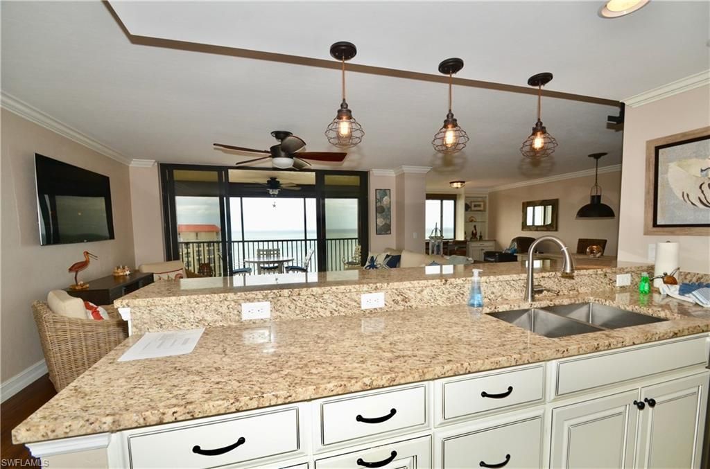 10851 Gulf Shore Dr, Unit 1402, Naples, FL 34108 Photo