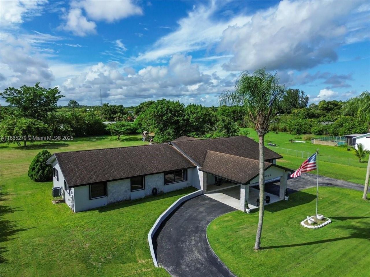 19926 SW 326th St, Homestead, FL 33030 Photo