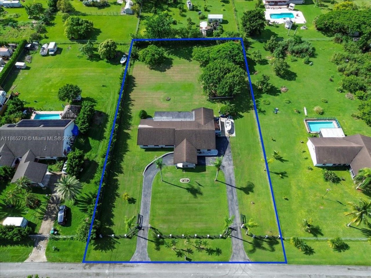 19926 SW 326th St, Homestead, FL 33030 Photo