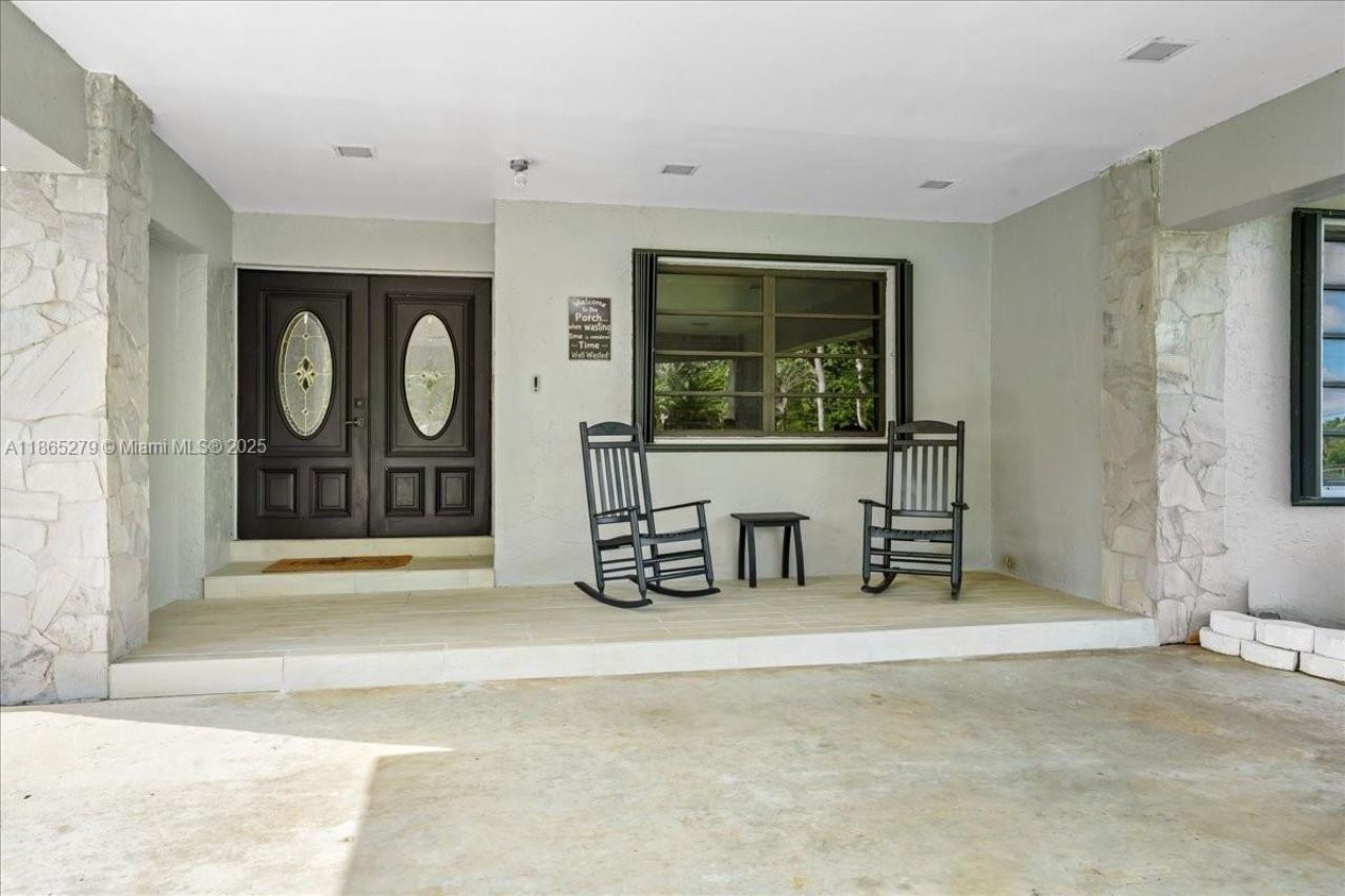 19926 SW 326th St, Homestead, FL 33030 Photo