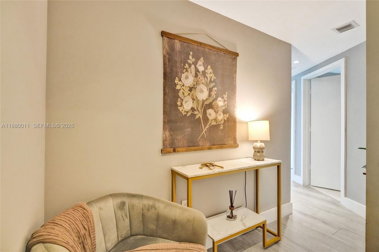 121 NE 34th St, Unit 1601, Miami, FL 33137 Photo