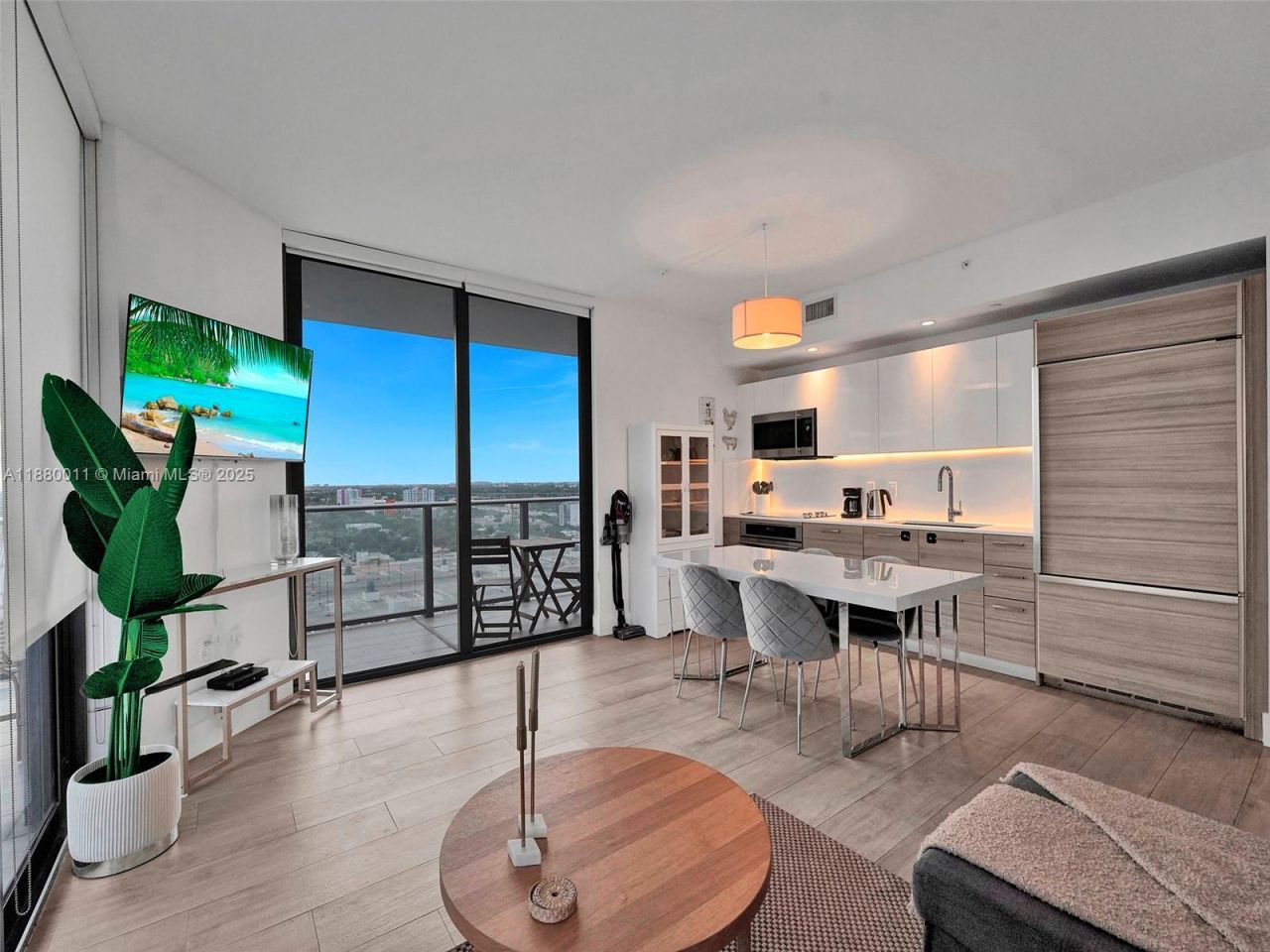 121 NE 34th St, Unit 1601, Miami, FL 33137 Photo