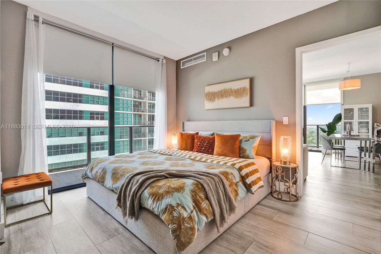 121 NE 34th St, Unit 1601, Miami, FL 33137 Photo