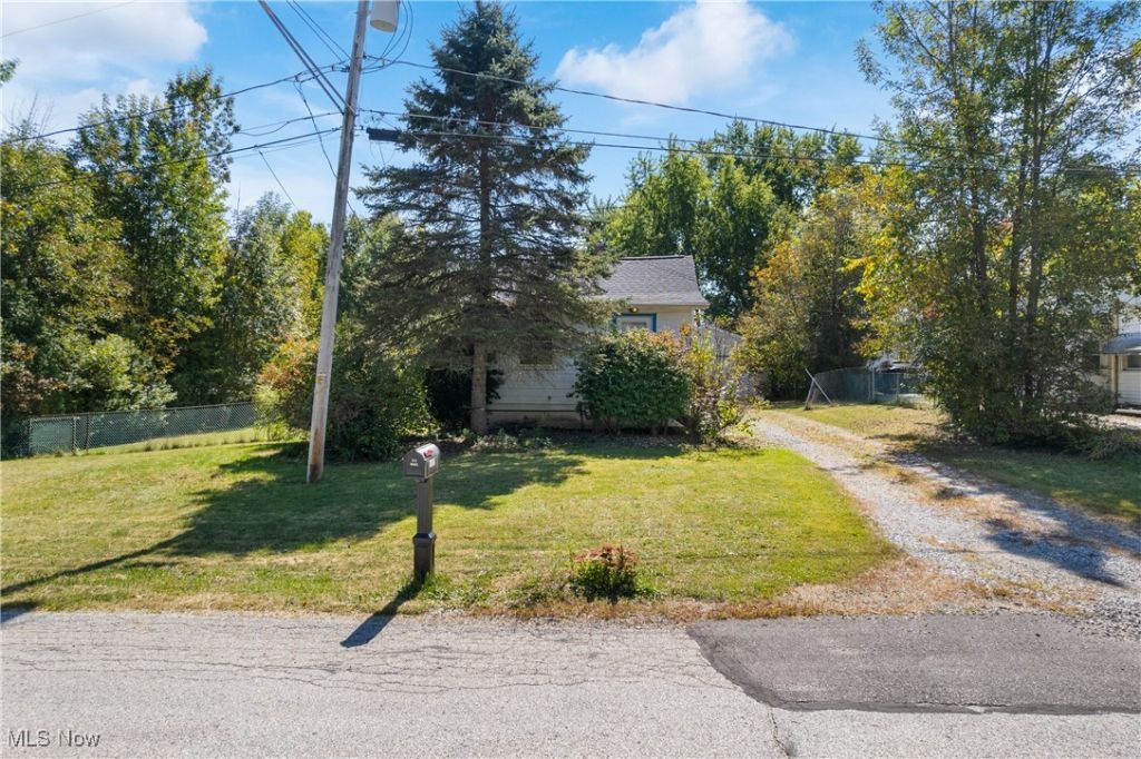 1101 Lake Avenue, Aurora, OH 44202 Main Photo