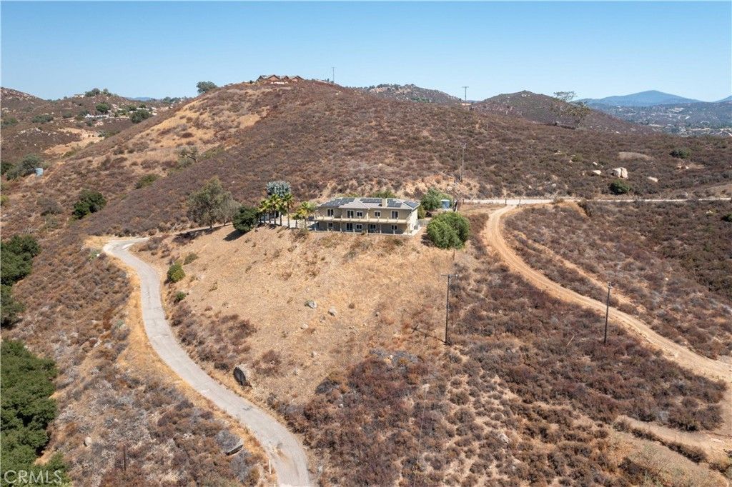 19075 Caesar Drive, Ramona, CA 92065 Main Photo