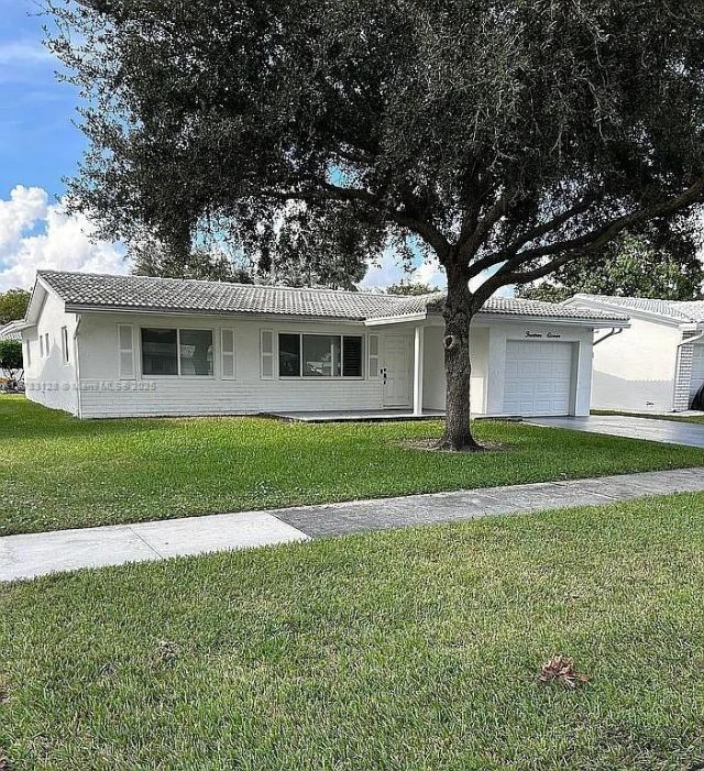 1411 NW 90th Dr, Plantation, FL 33322 Photo