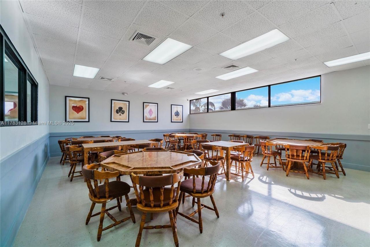 1411 NW 90th Dr, Plantation, FL 33322 Photo