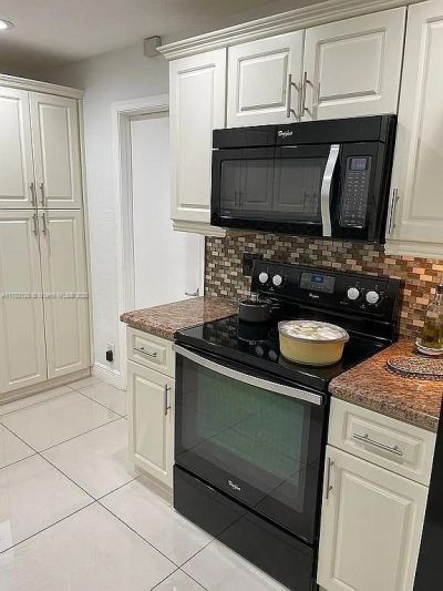 1411 NW 90th Dr, Plantation, FL 33322 Photo