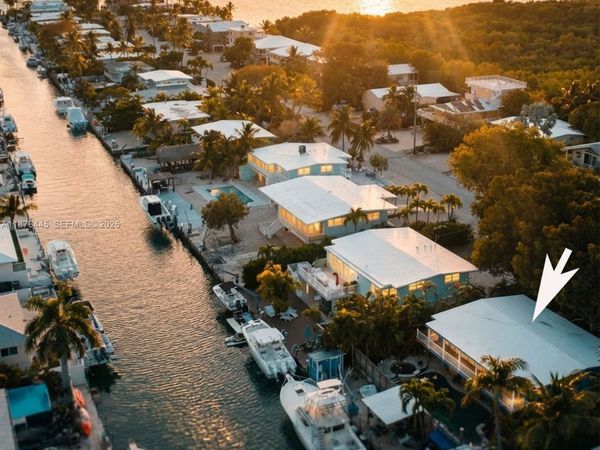 141 Ocean Dr, Tavernier, FL 33070