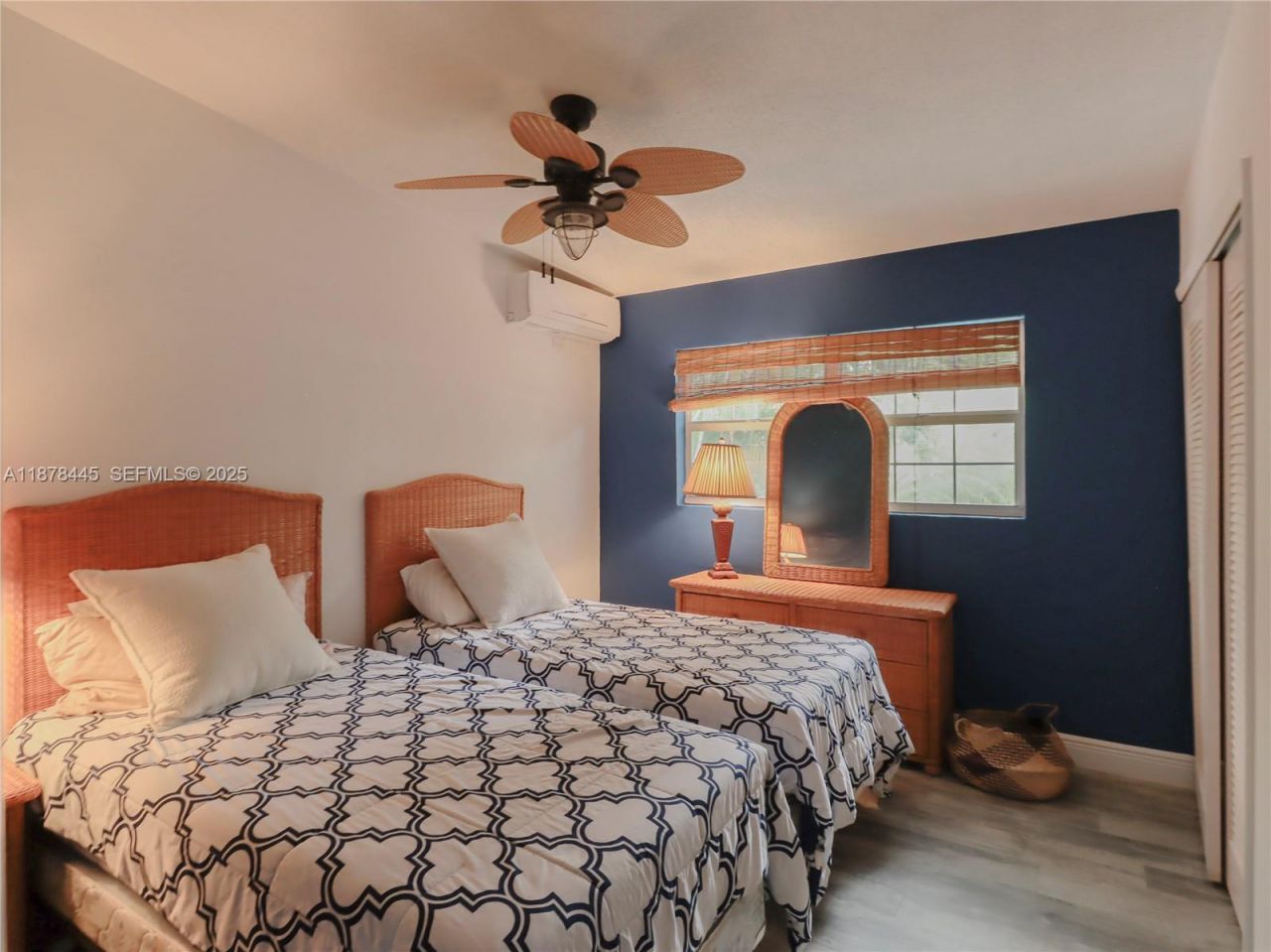 141 Ocean Dr, Tavernier, FL 33070 Photo