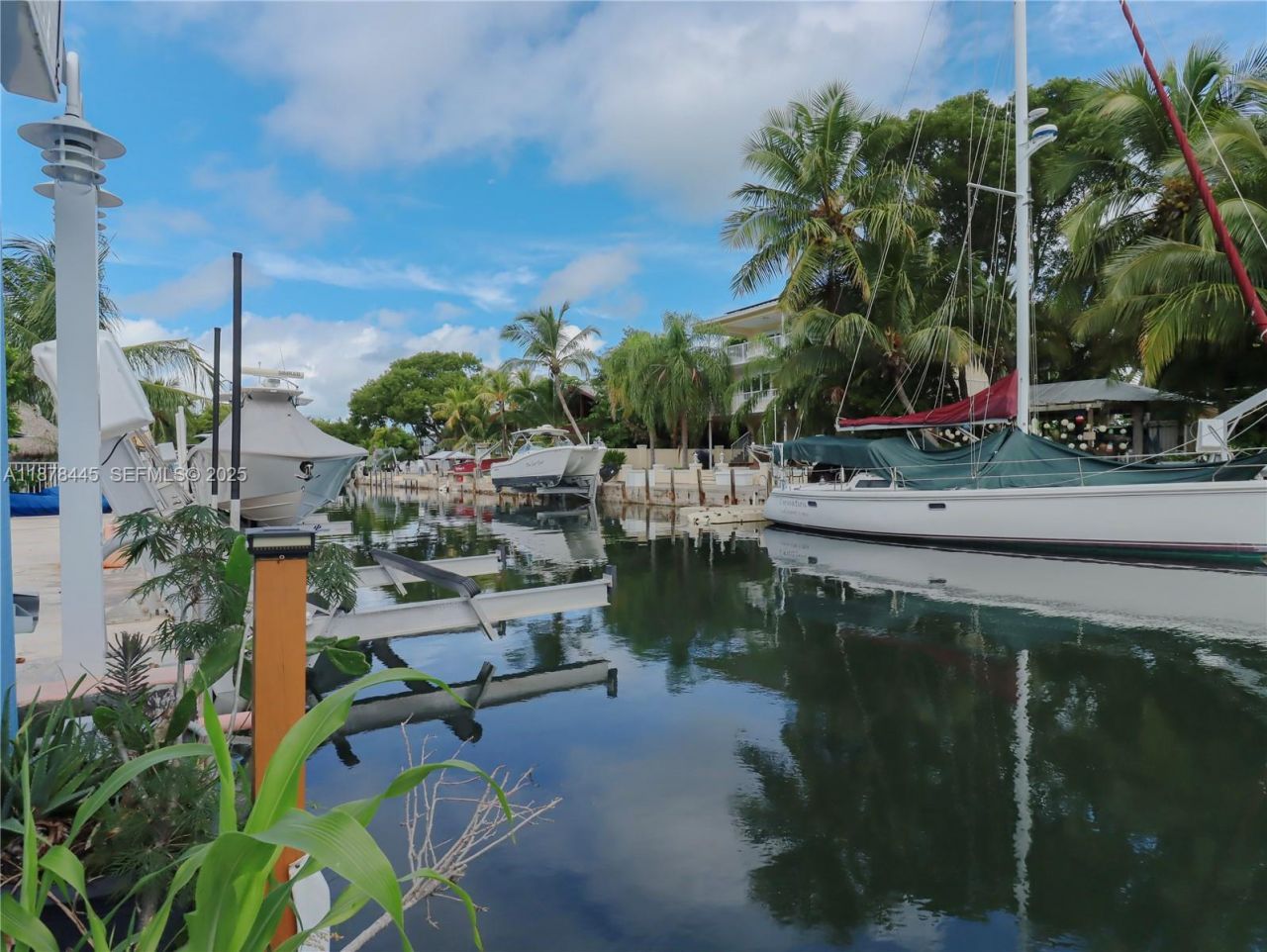 141 Ocean Dr, Tavernier, FL 33070 Photo