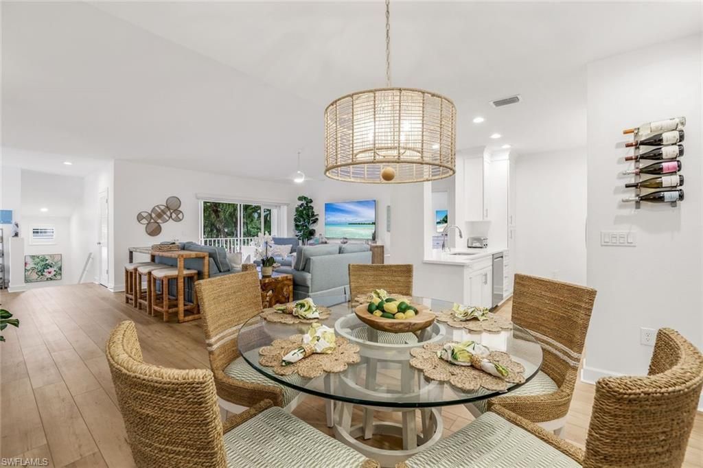 790 Willowbrook Dr, Unit 305, Naples, FL 34108 Photo