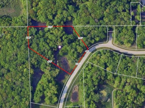 16551 Kings Fairway Lane, Grand Blanc, MI 48439