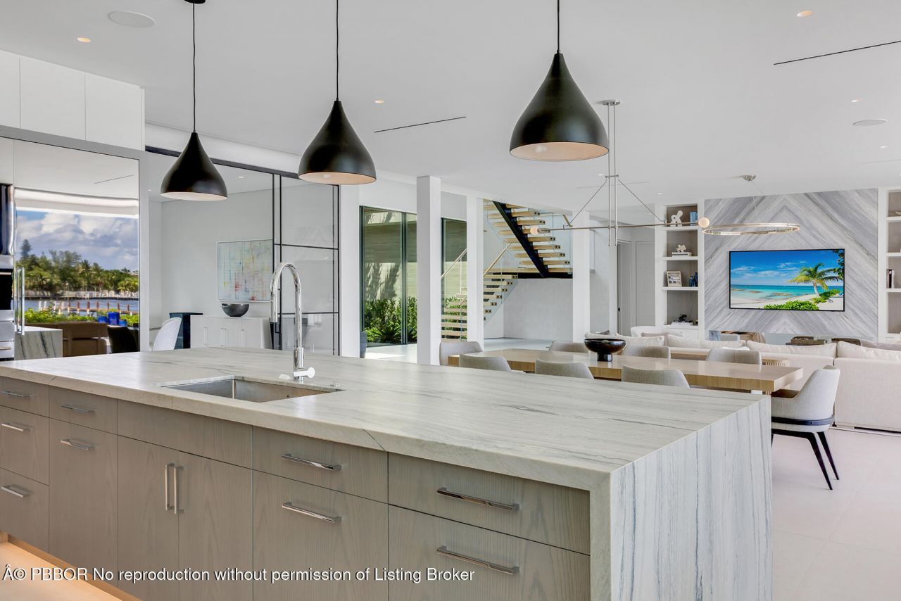 1422 SE Atlantic Drive, Lantana, FL 33462 Photo