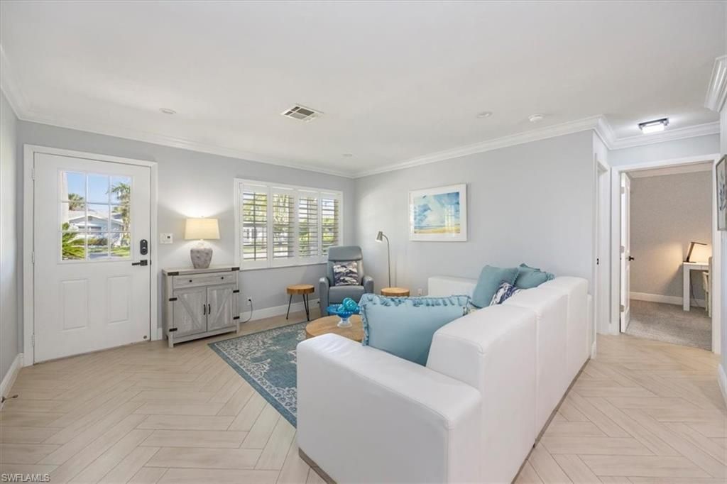 1236 13th Ave N, Naples, FL 34102 Photo
