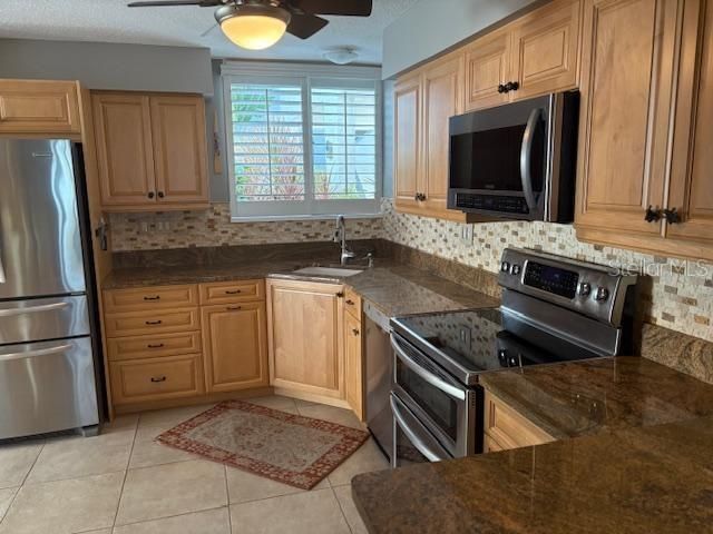 737 Bayport Way, Unit D, Longboat Key, FL 34228 Photo