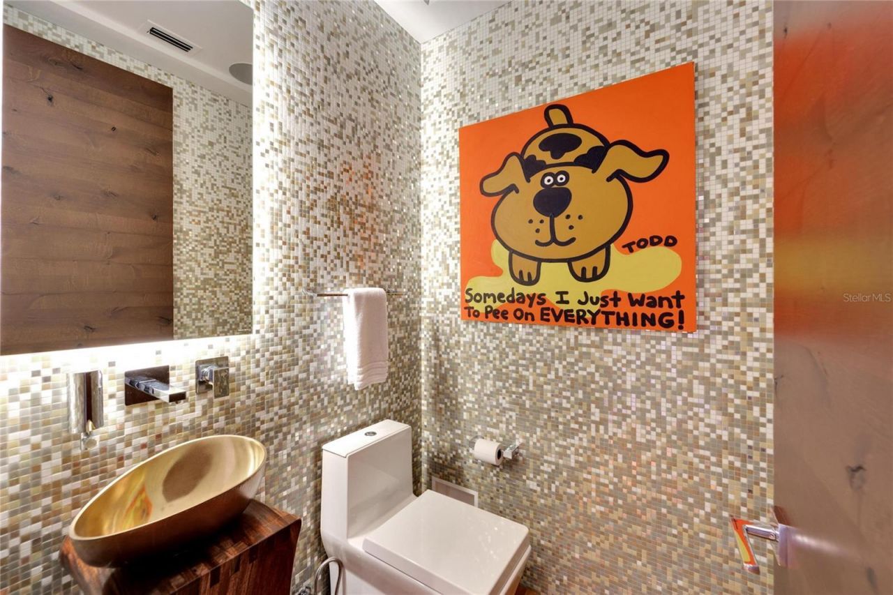 226 5th Avenue N, Unit 1406, Saint Petersburg, FL 33701 Photo