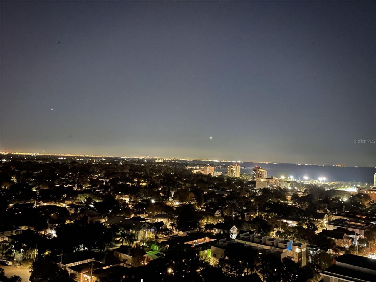 226 5th Avenue N, Unit 1406, Saint Petersburg, FL 33701 Photo